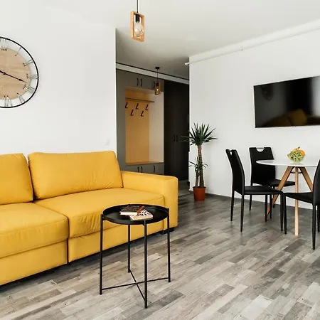 Skylark - Miami Studio With Terrace & Mountain View * Brasov